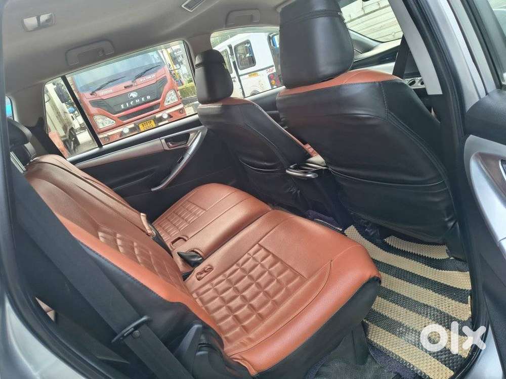 Toyota Innova Crysta 2.4 G Mt 7 Str, 2019, Diesel