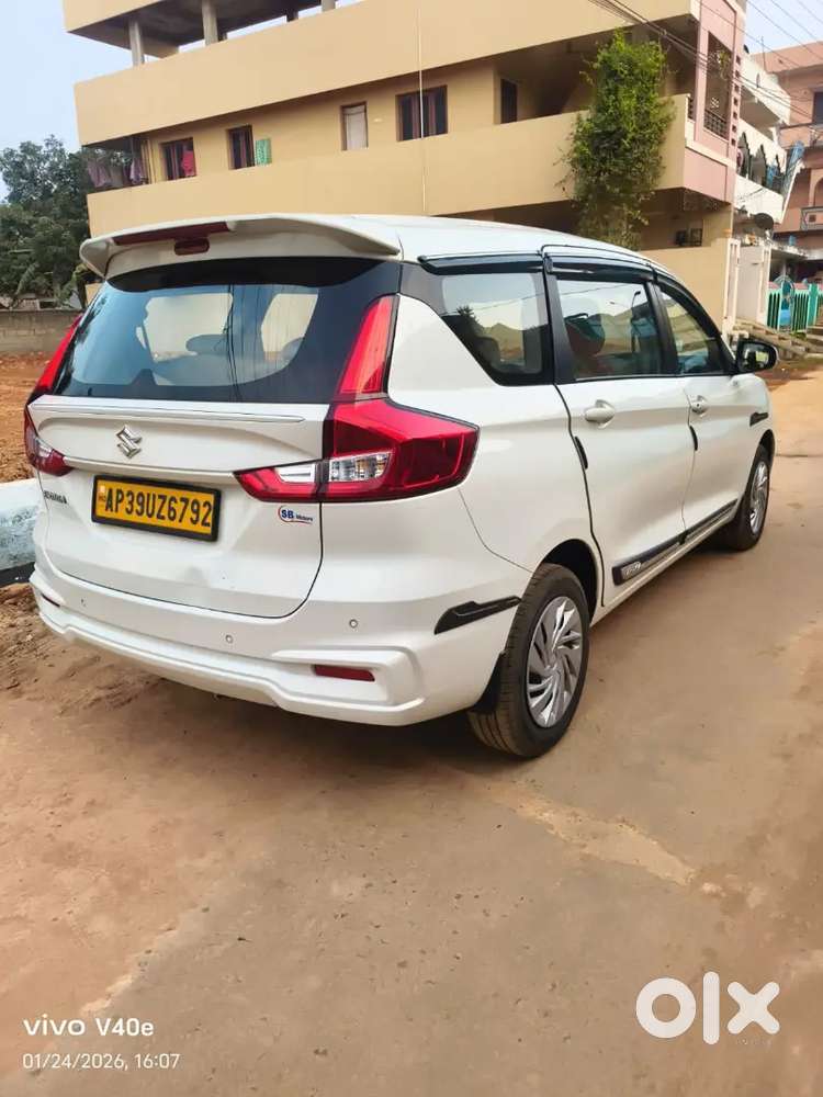 Maruti Suzuki Ertiga 2024 Cng & Hybrids 68000 Km Driven