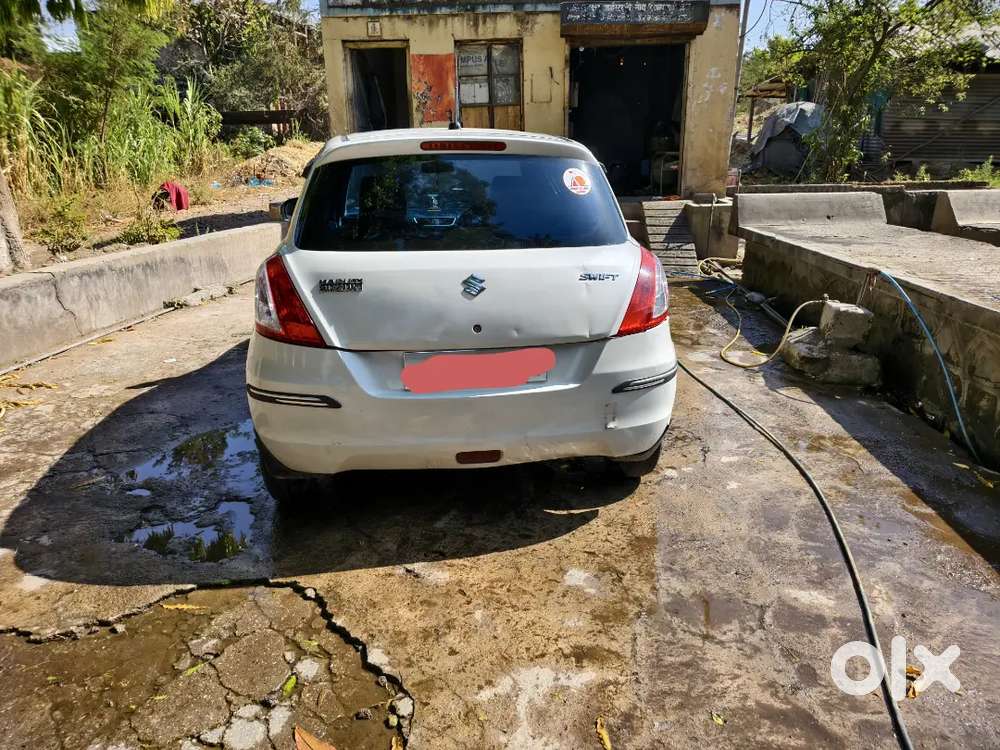 Maruti Suzuki Swift 2013 Diesel 118000 Km Driven
