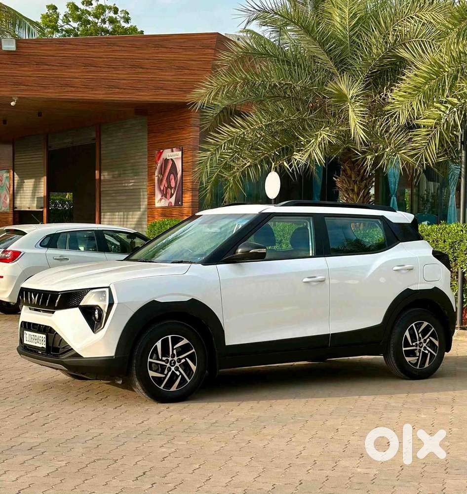 Mahindra Xuv 3xo Ax5 Ds Mt, 2025, Diesel