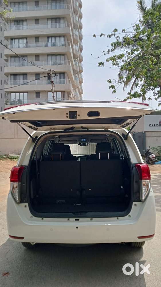 Toyota Innova Crysta 2.4 Z 7 Str, 2016, Diesel
