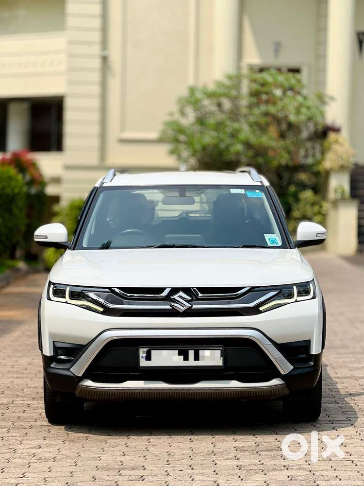 Maruti Suzuki Brezza 1.5 Zxi Smart Hybrid, 2023, Petrol