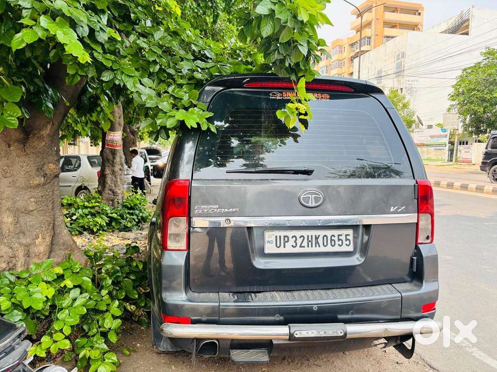 Tata Safari Storme 2016 Diesel Good Condition