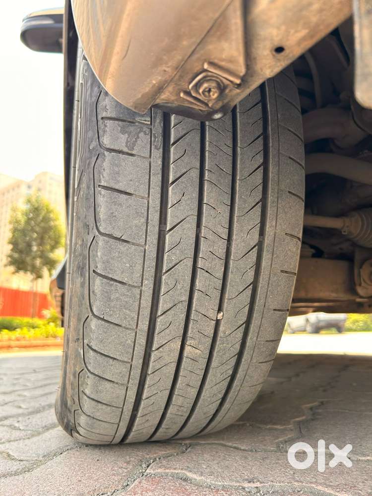 Toyota Innova Crysta 2.8z Automatic, 2017, Diesel