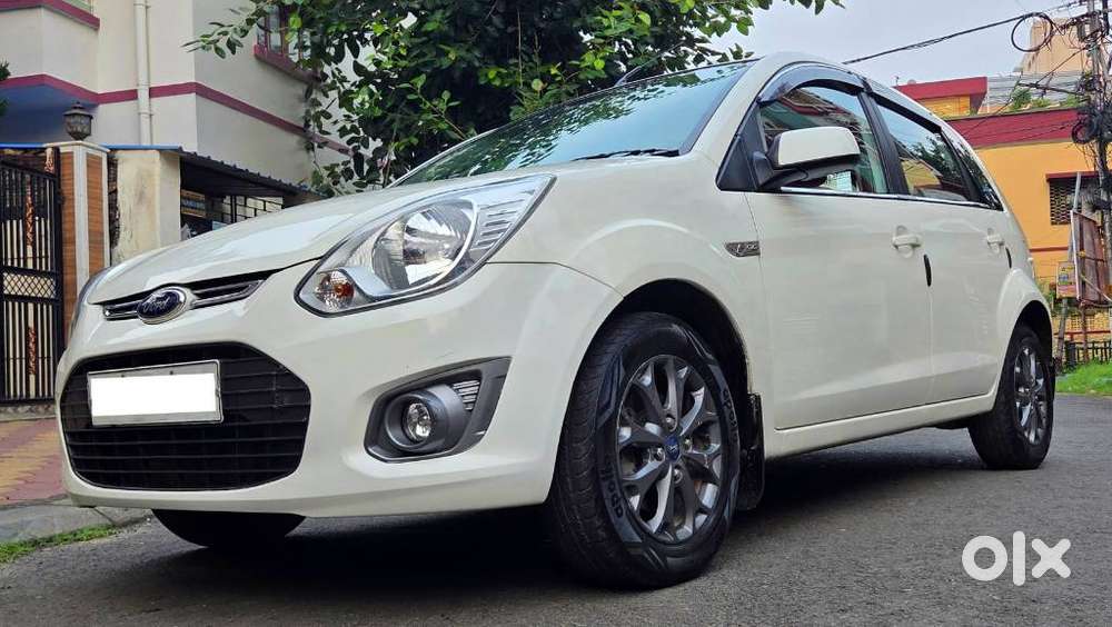 Ford Figo Duratec Titanium 1.2, 2015, Petrol