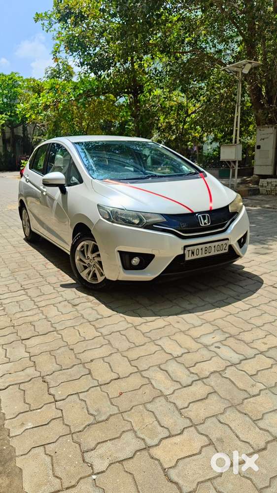 Honda Jazz Petrol 2017 Year