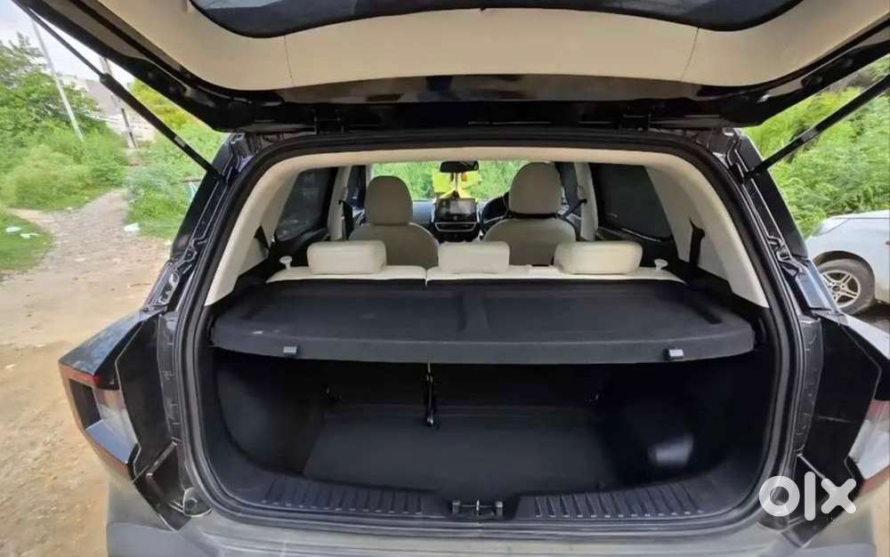 Mahindra Xuv 3xo 2025 Car