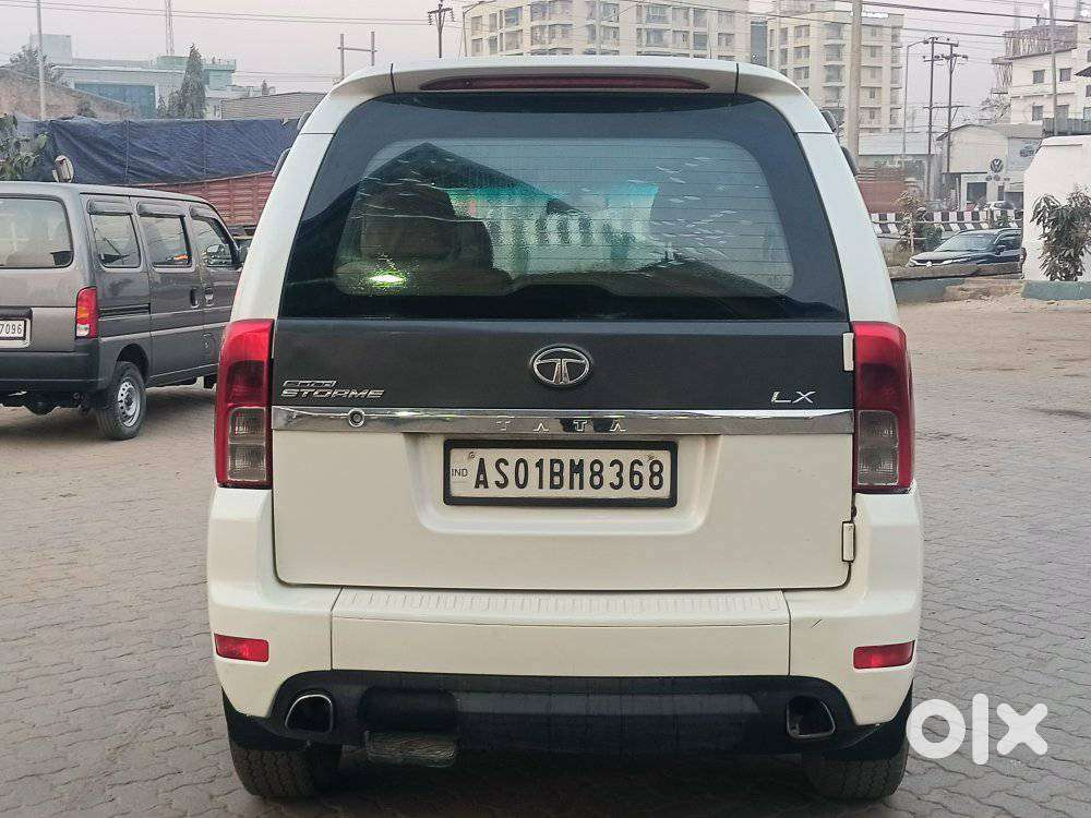 Tata Safari Storme Lx, 2014, Diesel
