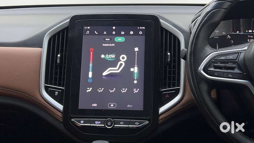 Mg Hector Plus 1.5 Sharp Dct, 2022, Petrol