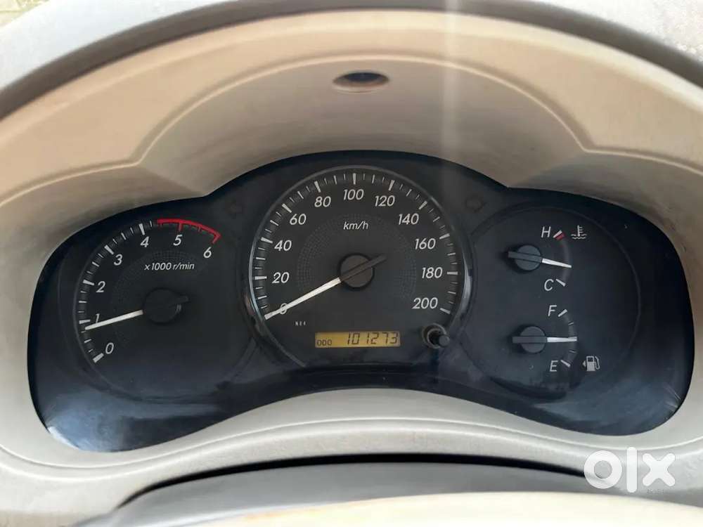 Toyota Innova 2013 Diesel Well Maintained Family Used Car