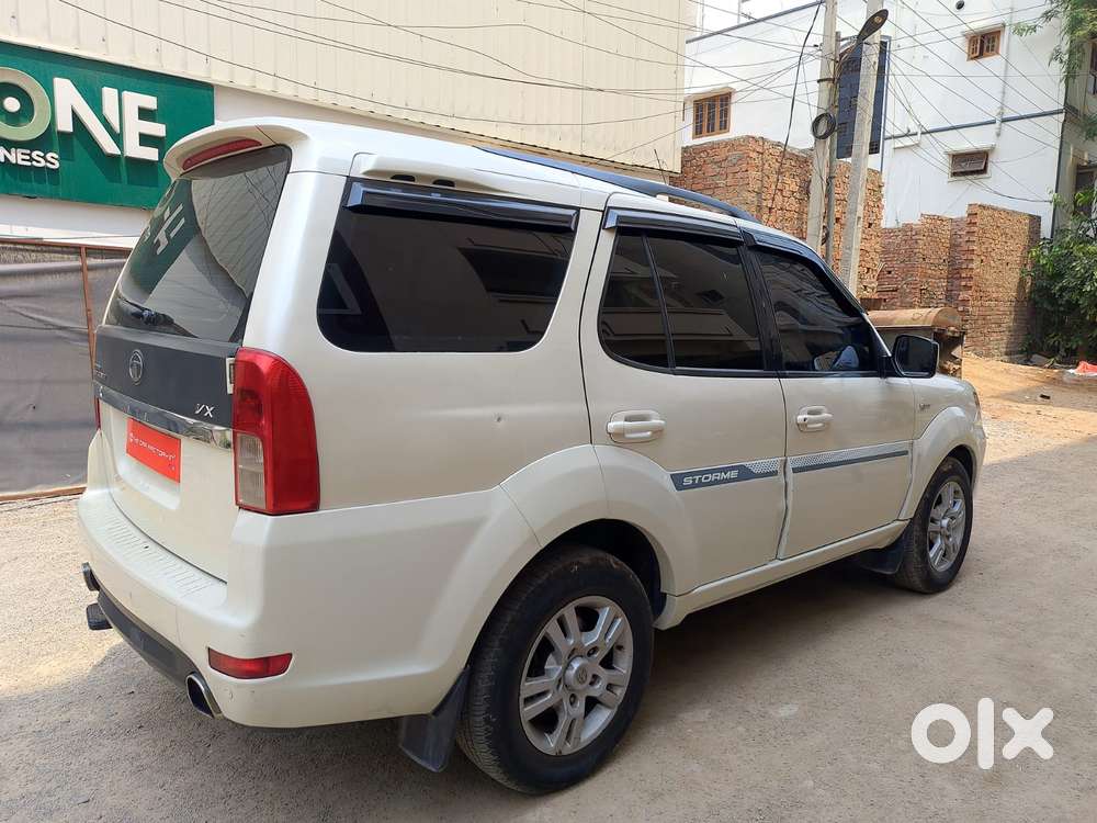 Tata Safari Storme Vx, 2018, Diesel