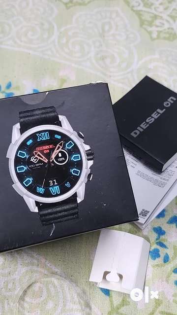 Diesel smartwatch best sale dzt 2008