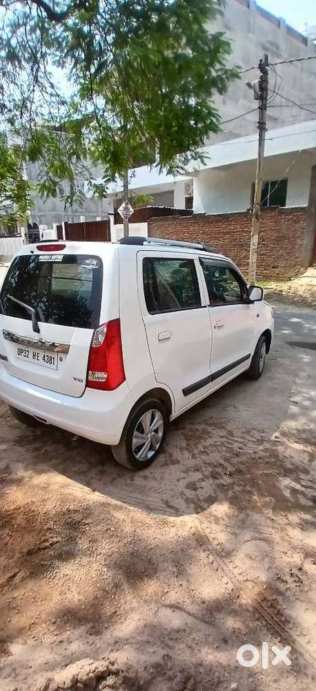 Maruti Suzuki Wagon R Vxi 1.0, 2016, Petrol