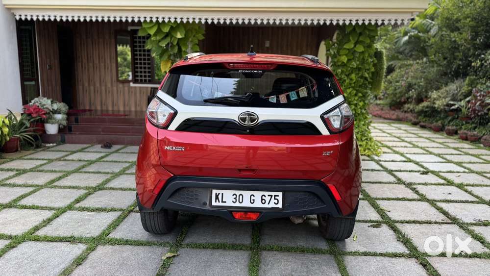 Tata Nexon 1.2 Revotron Xz Plus (s), 2019, Diesel