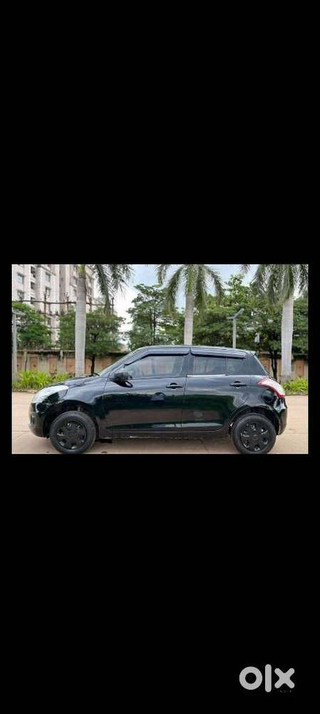 Maruti Suzuki Swift Vxi + Manual, 2016, Petrol