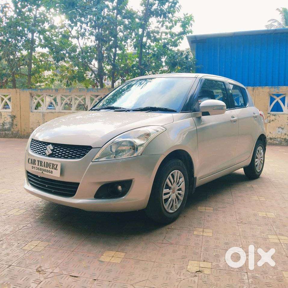 Maruti Suzuki Swift Vxi Abs Bsiv, 2013, Petrol