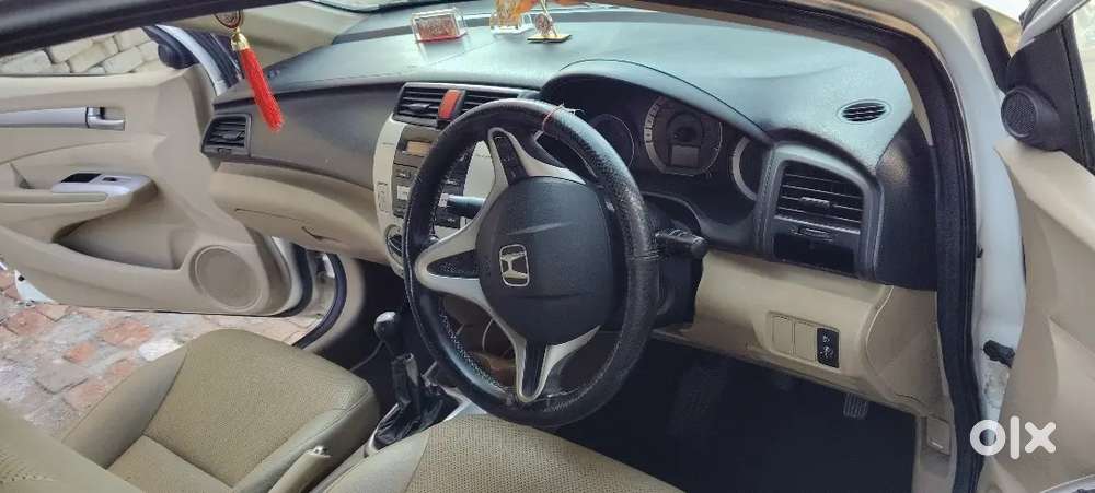 Honda City V At Petrol Automatic 2010
