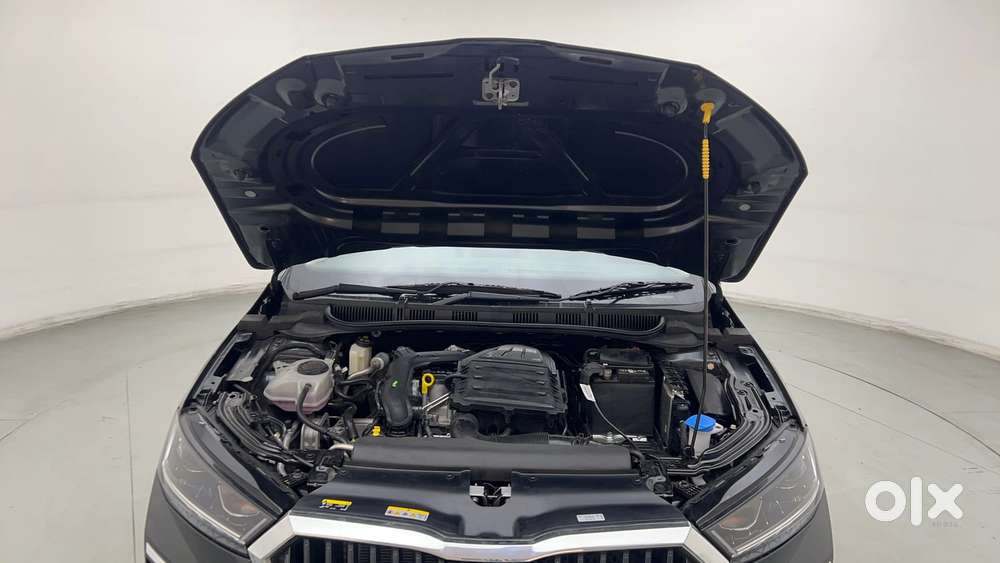 Skoda Slavia 1.0 Tsi Style At, 2026, Petrol