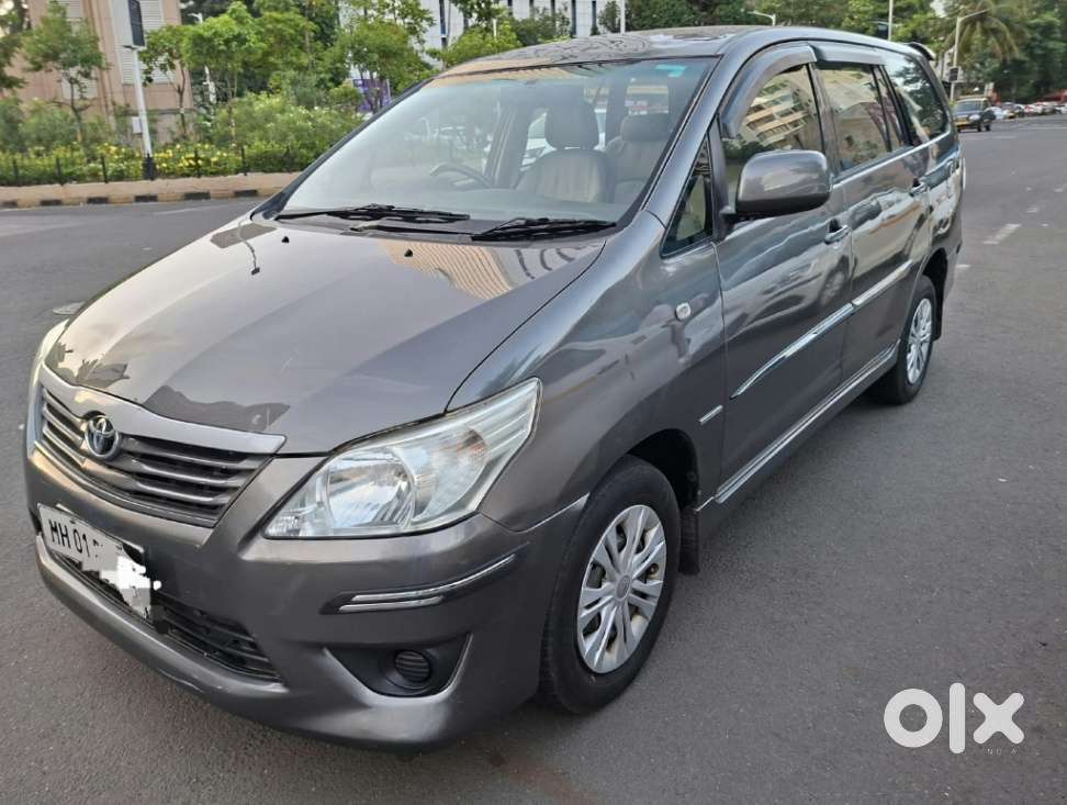 Toyota Innova 2.5 G (diesel) 8 Seater, 2012, Diesel