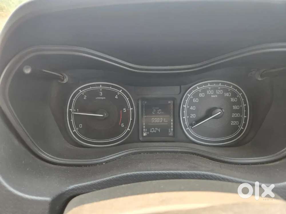 Maruti Suzuki Brezza Ldi 2017