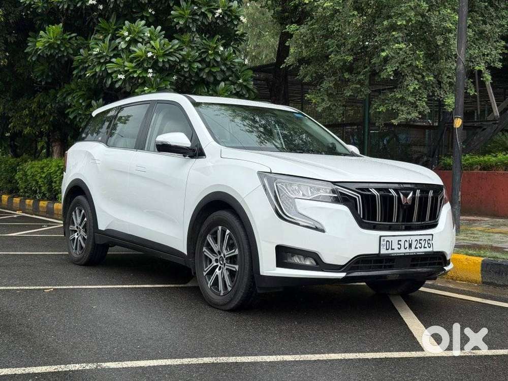 Mahindra Xuv700 2.0 Ax 7 Petrol At Str, 2024, Petrol