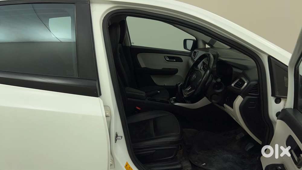 Tata Altroz 1.5 Xz Plus Diesel, 2021, Diesel