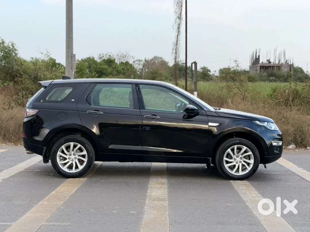 Land Rover Discovery Sport 2017 Diesel 90000 Km Driven