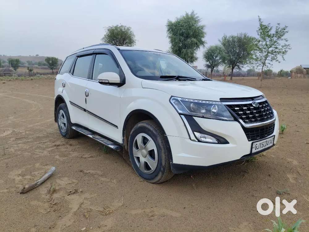Mahindra Xuv500 2015