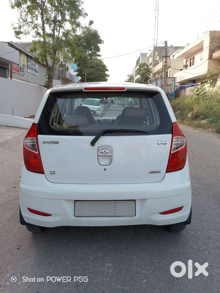 Hyundai I10 Sportz 1.1l, 2012, Petrol