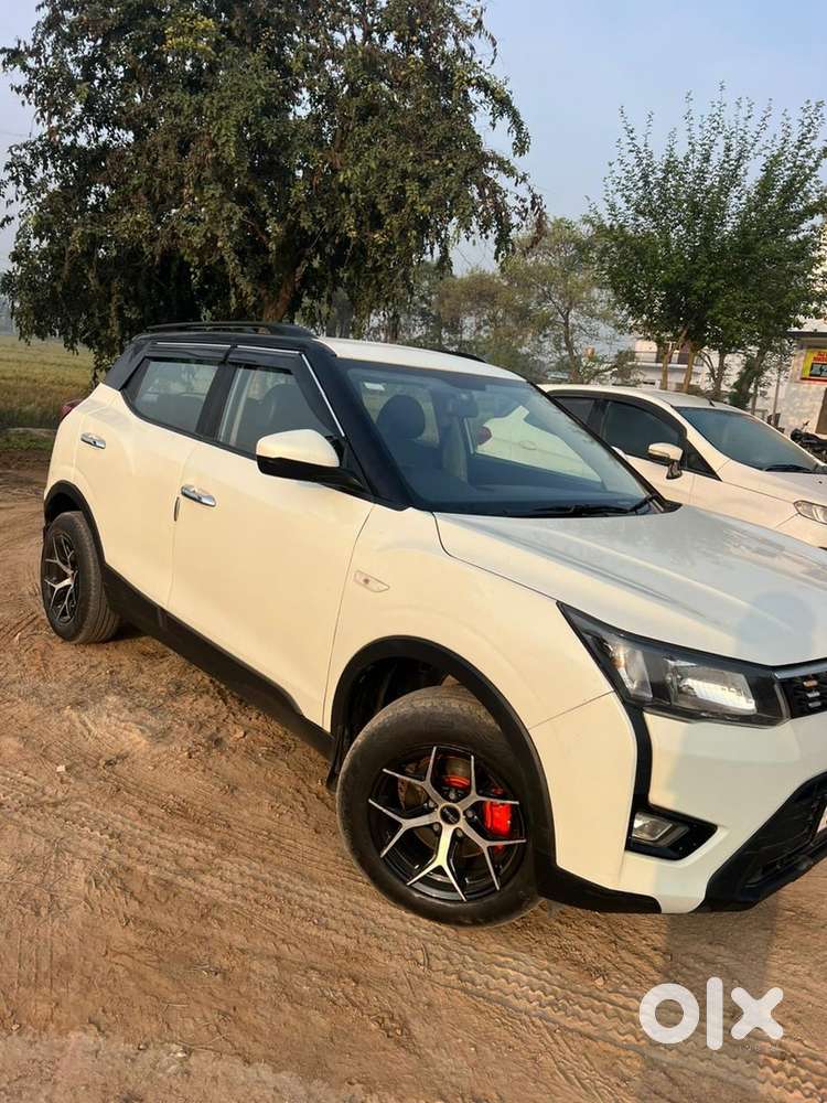 Mahindra Xuv300 19 Diesel 60000 Km Driven