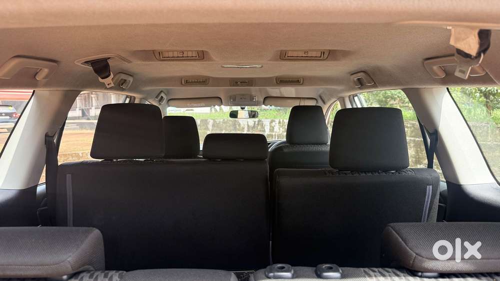 Toyota Innova Crysta 2.4 G Mt 8s, 2018, Diesel