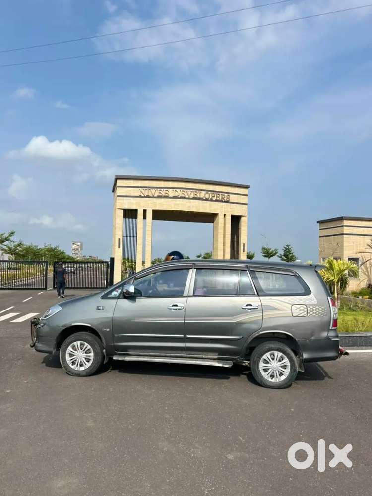 Toyota Innova Diesel 2009 Km Driven
