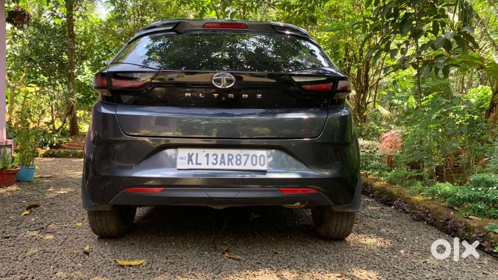 Altroz Xt 1.2na Grey- 2020   Petrol Manual