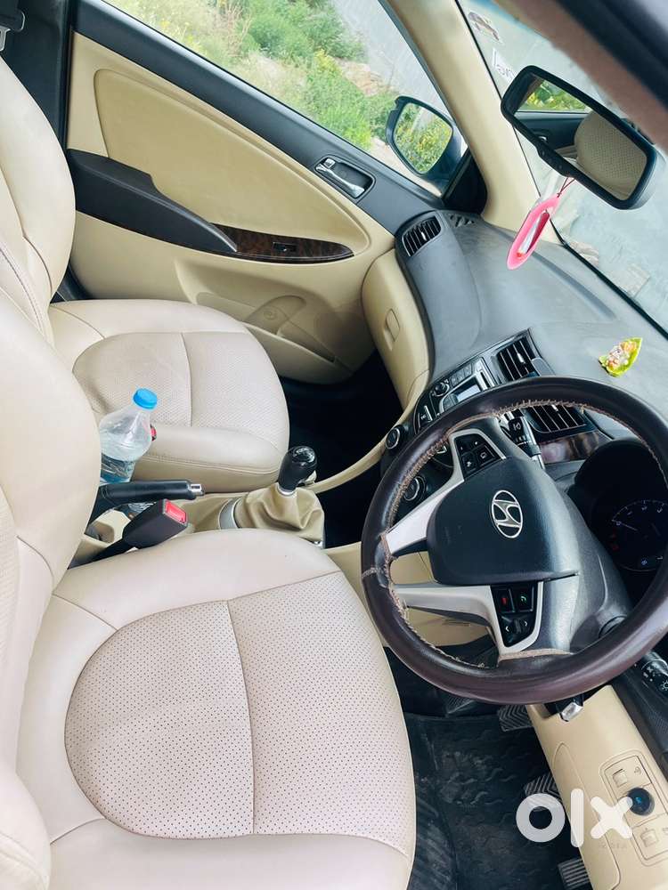 Hyundai Fluidic Verna 2012