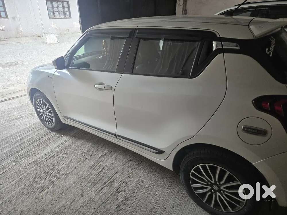 Maruti Suzuki Swift 2018 Automatic