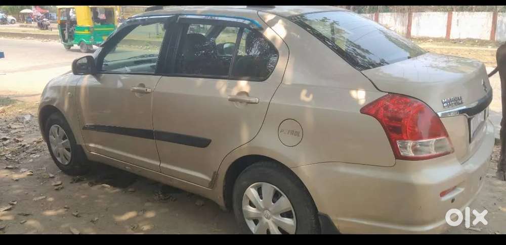 Maruti Suzuki Swift Dzire 2009 Cng & Hybrids 132000 Km Driven