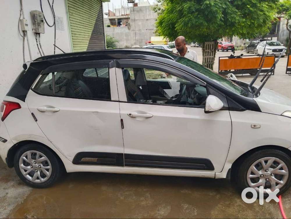 Hyundai Grand I10 2017 Petrol Well Maintained