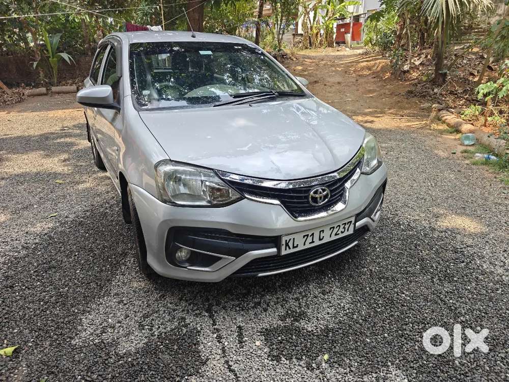 Toyota Etios Liva 2016 Diesel 130000 Km Driven