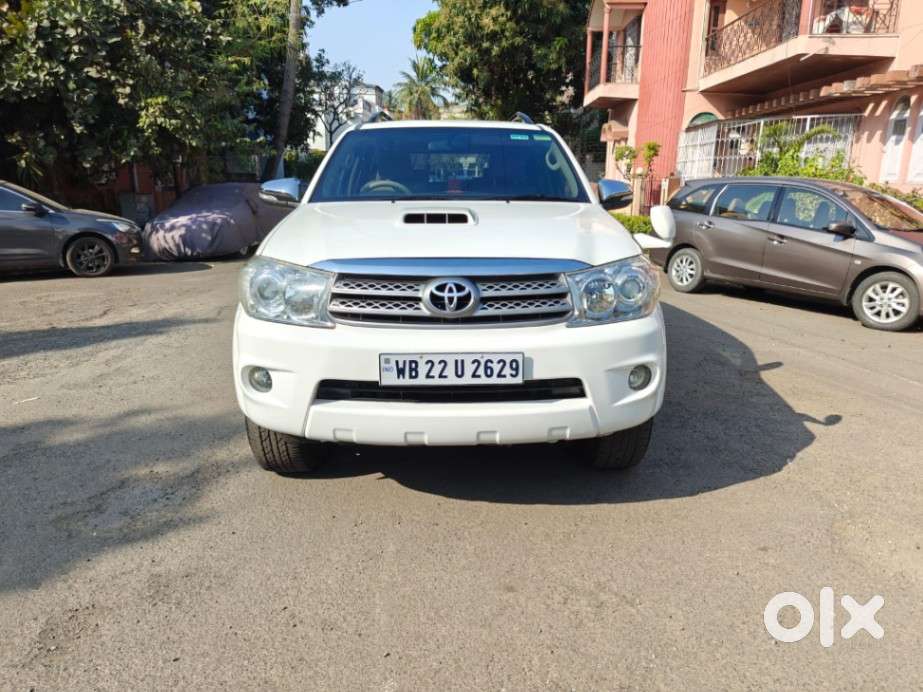 Toyota Fortuner 3.0 4x4 Manual, 2012, Diesel