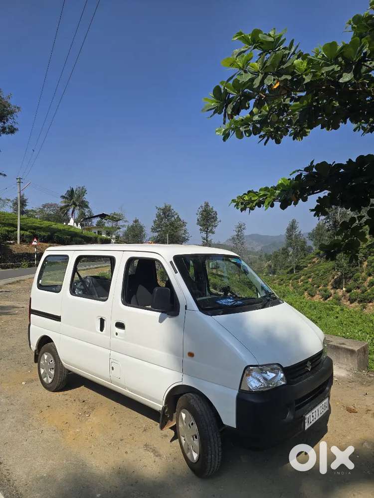 Maruti Suzuki Eeco 2026 Cng & Hybrids 4500 Km Driven