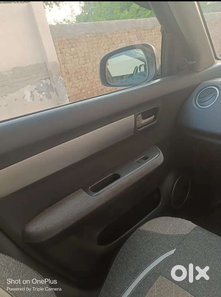 Maruti Suzuki Dzire 2011