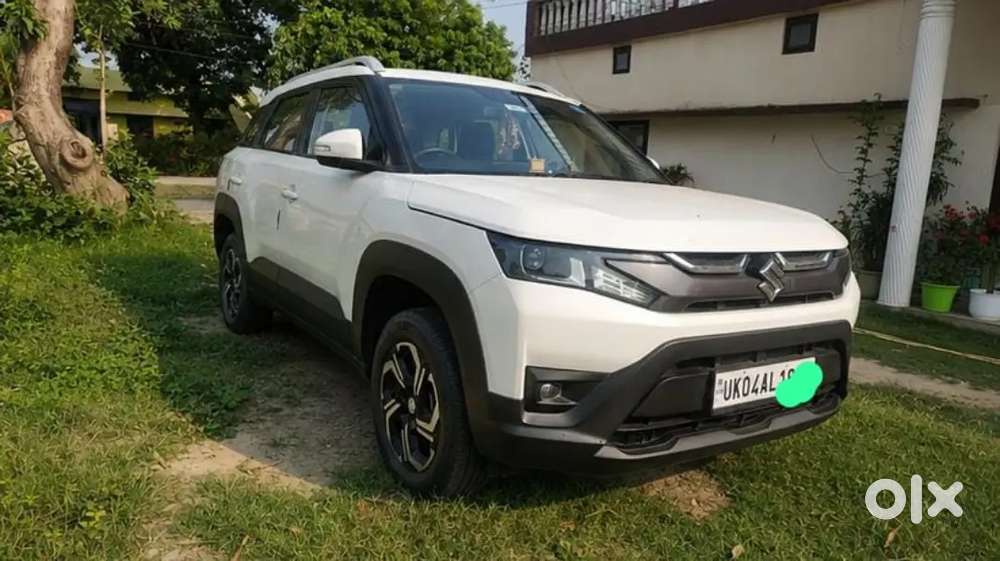Maruti Suzuki Brezza 2023 Petrol 13500 Km Driven