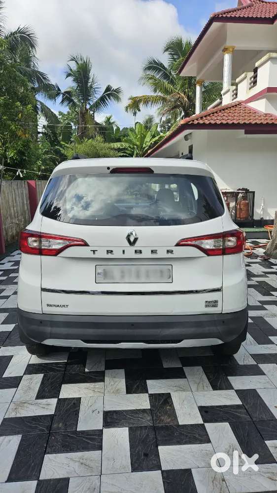 Triber Rxt Petrol Easy-r

1.0l 2021
