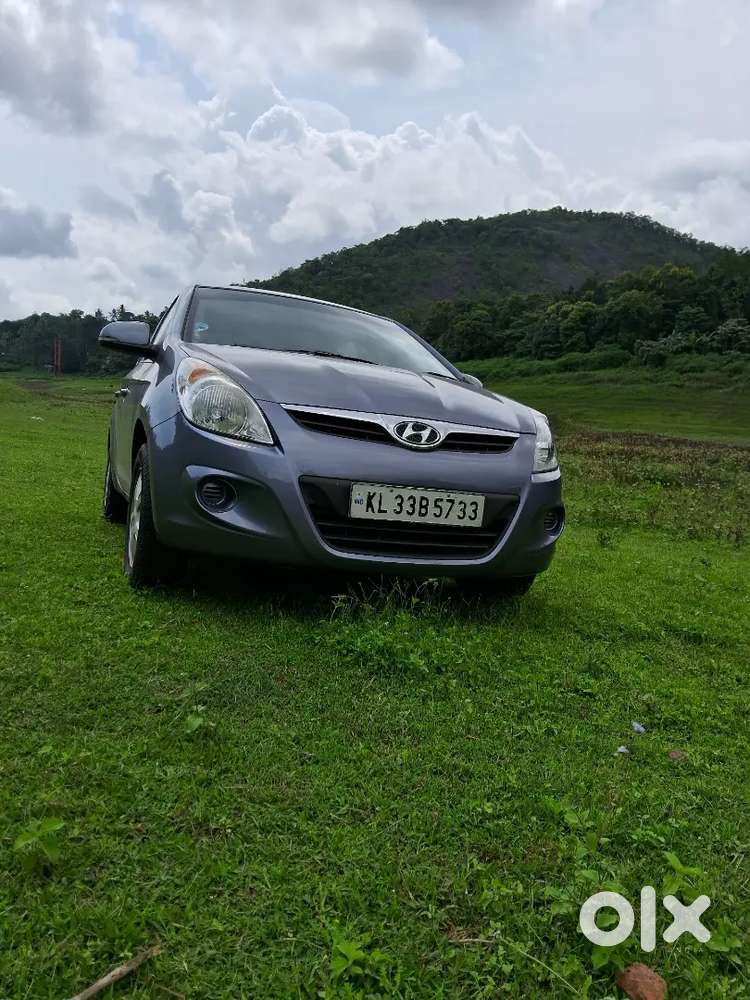 Hyundai I20 Sportz Petrol 2010