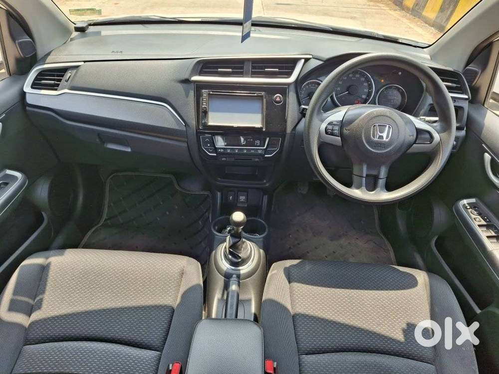 Honda Br-v I-vtec V Mt, 2016, Petrol