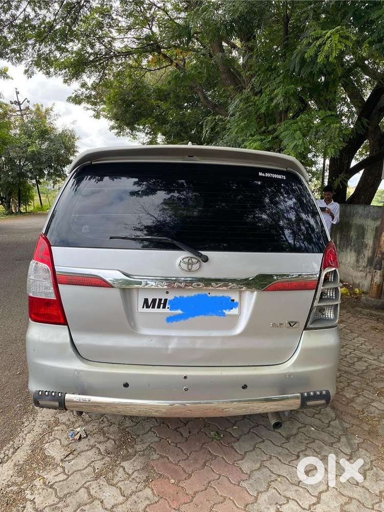 Toyota Innova 2011 Diesel 351000 Km Driven
