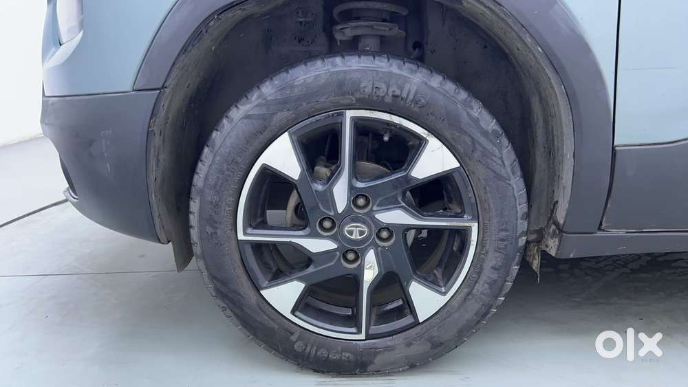 Tata Punch 1.2 Revotron Accomplished Dazzle Pack Amt, 2022, Petrol