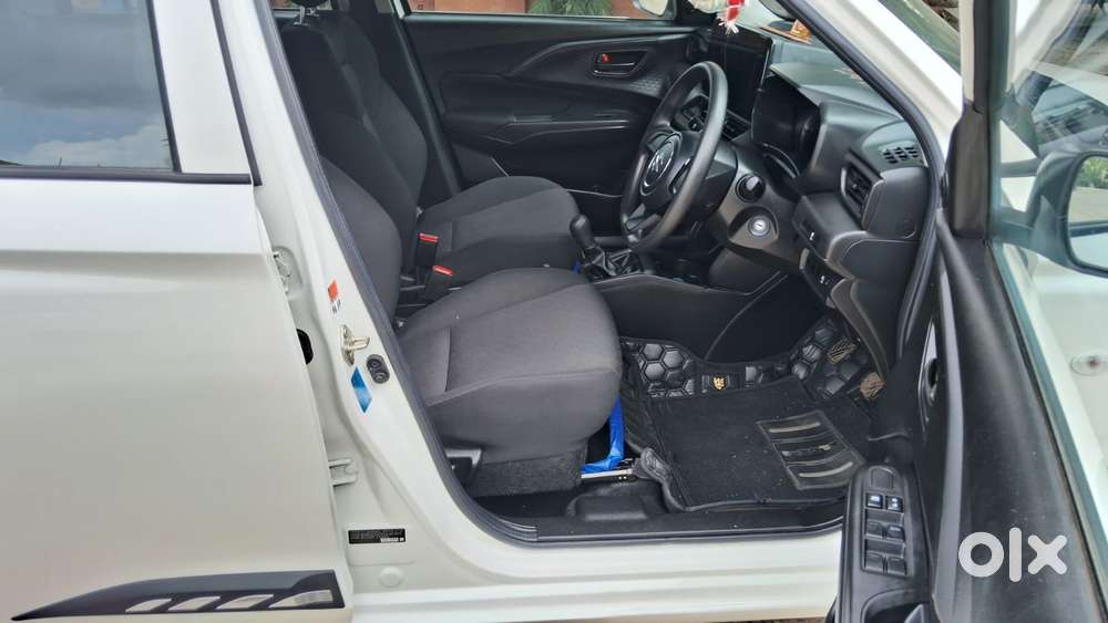 Maruti Suzuki Swift Lxi Optional-o, 2026, Petrol