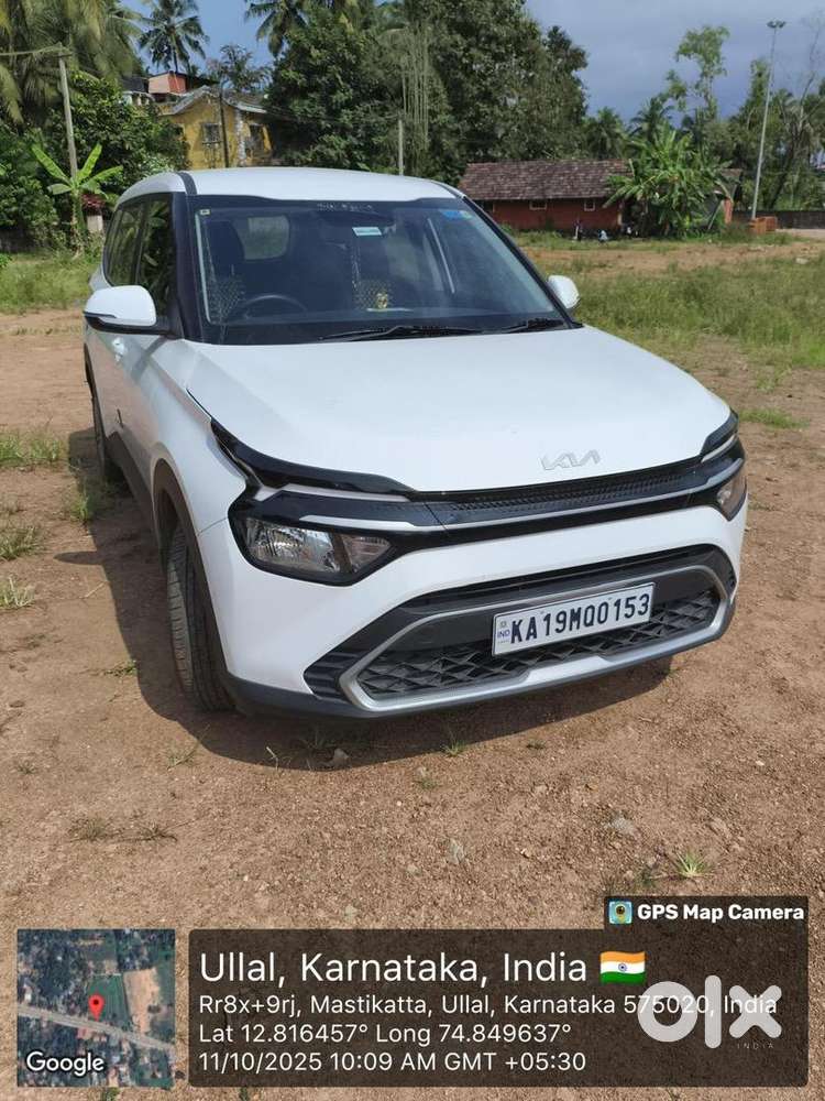 Kia Carens Petrol 2024 Premium Optional, 3 Years Under Company Warrant