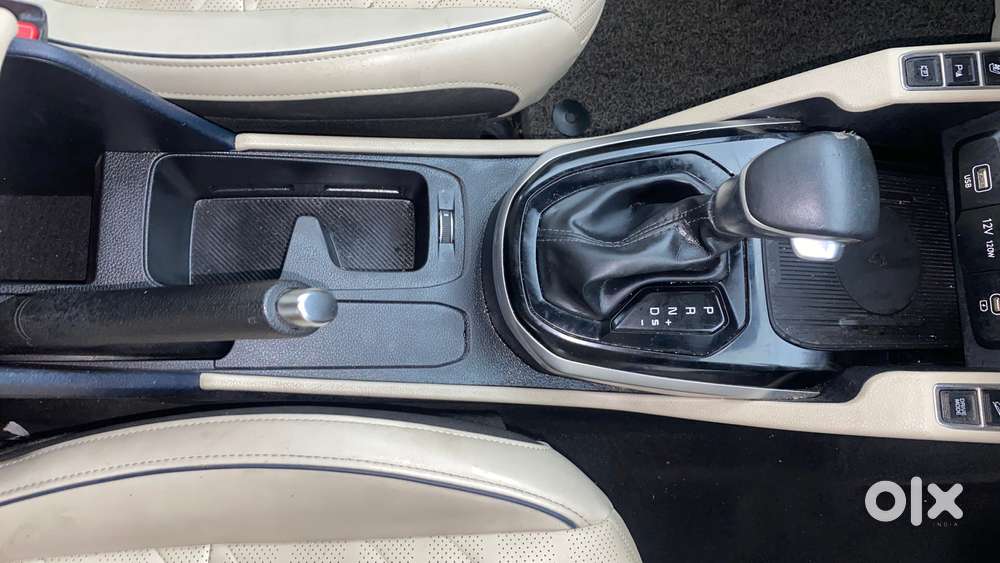 Kia Carens 1.5 Luxury Plus Diesel At 7 Str, 2022, Diesel